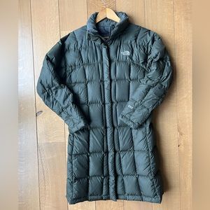 Olive North Face mid length 600 puffer coat.